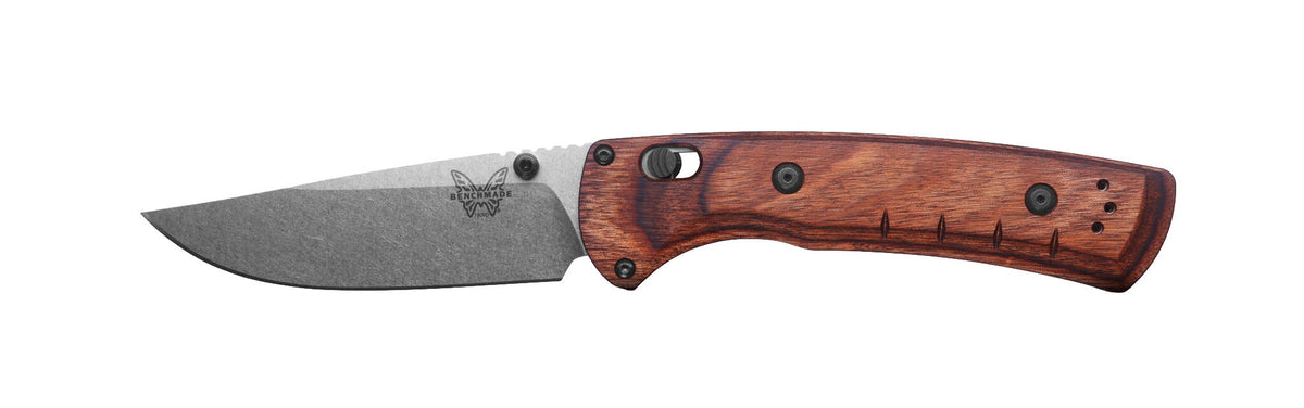 Benchmade 15090 SlipRidge jagtfoldekniv med MagnaCut-blad og skæfteplader i stabiliseret træ