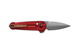 Benchmade 491GY-01 Lowden foldekniv med satin M390 spear point-blad og skæfte i Phoenix Red anodiseret aluminium