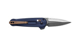 Benchmade 491 Lowden foldekniv med satin M390 spear point-blad og skæfte i Crater Blue anodiseret aluminium