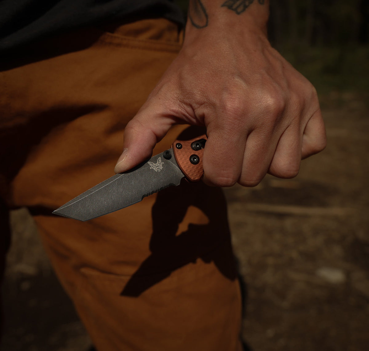 Benchmade 537BK-07 Bailout foldekniv med CPM-MagnaCut tanto-blad og skæfte i Burnt Copper anodiseret aluminium